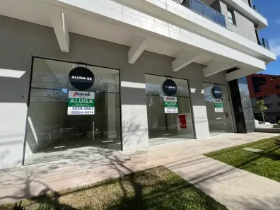 Ponto Comercial para alugar, 60m² no Cristo Rei, Curitiba