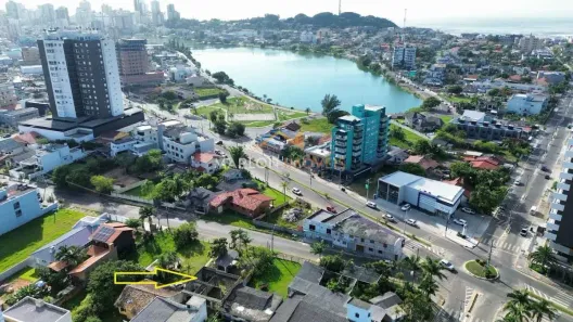 Lote/Terreno à venda, 346m² no Torres, Torres