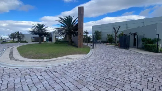 Lote/Terreno à venda, 12m² no Curumim, Capão da Canoa