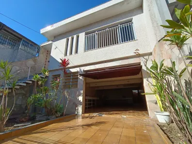 Casa com 5 Quartos à venda, 400m² no Vila Santo Estéfano, São Paulo