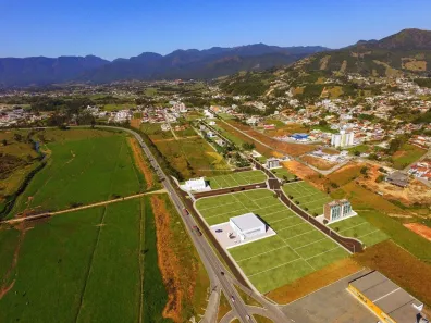 Lote/Terreno à venda, 379m² no Vila Becker, Santo Amaro da Imperatriz