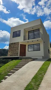 Apartamento com 3 Quartos à venda, 210m² no Braunes, Nova Friburgo