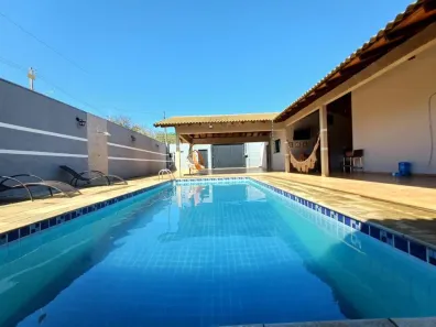 Casa com 3 Quartos à venda, 237m² no Jardim América, Maringá