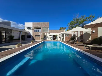 Casa com 7 Quartos à venda, 250m² no Flórida, Praia Grande