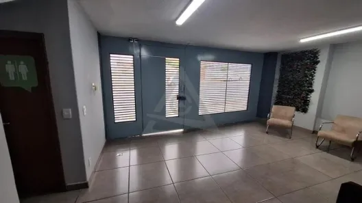 Ponto Comercial para venda ou aluguel, 235m² no Vila Lídia, Campinas