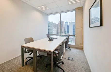 Sala Comercial para alugar, 30m² no Cidade Monções, São Paulo
