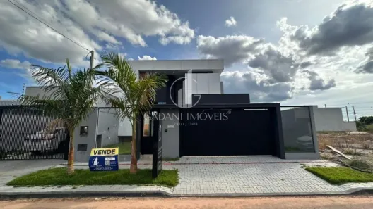 Casa com 3 Quartos à venda, 163m² no Jardim Copacabana, Sinop