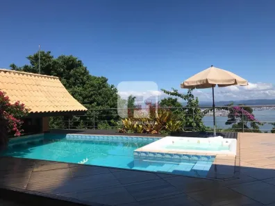 Casa com 4 Quartos à venda, 410m² no Centro, Florianópolis