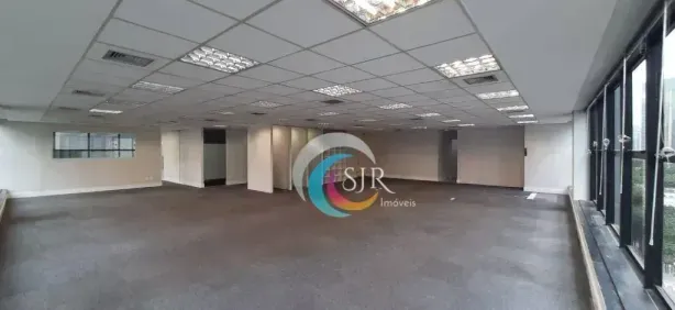 Sala Comercial para alugar, 324m² no Vila Olímpia, São Paulo