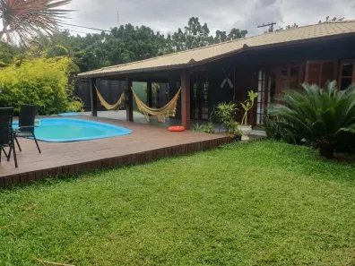 Casa com 5 Quartos à venda, 350m² no Rio Tavares, Florianópolis