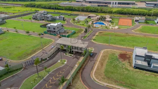 Casa de Condomínio com 3 Quartos à venda, 185m² no Marumbi, Londrina