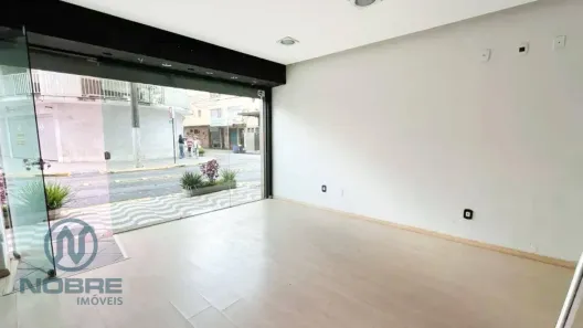 Ponto Comercial para alugar, 26m² no Várzea, Teresópolis