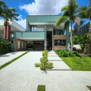 Casa com 4 Quartos à venda, 288m² no Centro, Eusébio
