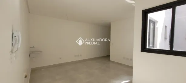 Apartamento com 2 Quartos para alugar, 52m² no Vila Bastos, Santo André