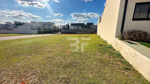 Lote/Terreno à venda, 360m² no Jardim Residencial Dona Lucilla, Indaiatuba