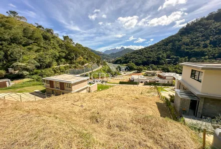 Lote/Terreno à venda, 1400m² no Corrêas, Petrópolis