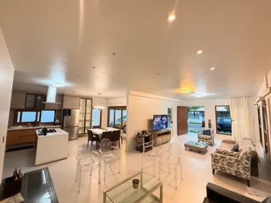 Casa de Condomínio com 3 Quartos à venda, 300m² no Piatã, Salvador