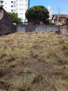 Lote/Terreno à venda, 300m² no Jardim Camburi, Vitória