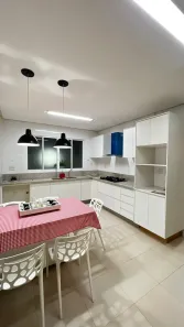 Casa de Condomínio com 4 Quartos para alugar, 325m² no Cidade Vera Cruz, Aparecida de Goiânia
