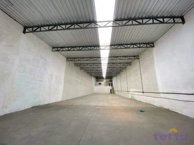 Galpão/Depósito/Armazém com 1 Quarto para alugar, 500m² no Voldac, Volta Redonda