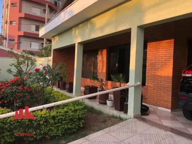 Casa com 3 Quartos para alugar, 203m² no São Manoel, Americana