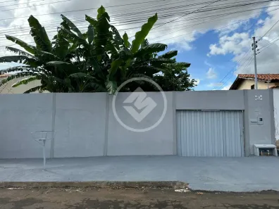 Casa com 2 Quartos à venda, 80m² no Estância Itaguaí, Caldas Novas