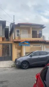 Sobrado com 3 Quartos à venda, 199m² no Vila Yara, Osasco