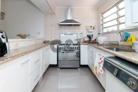 Casa com 4 Quartos à venda, 271m² no Jardim Prudência, São Paulo
