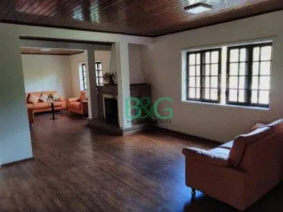 Apartamento com 3 Quartos para alugar, 161m² no J Jaguaribe, Campos do Jordão