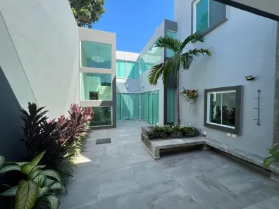 Casa com 6 Quartos para alugar, 1000m² no Barra da Tijuca, Rio de Janeiro