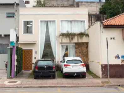 Prédio Comercial à venda, 196m² no Parque 9 de Julho, São Roque