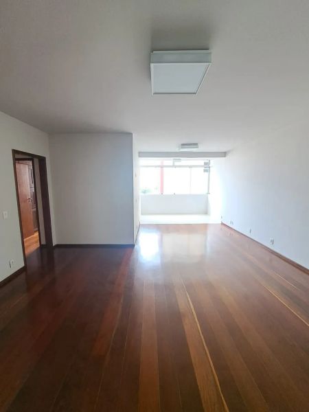 Apartamento com 3 quartos — Gutierrez, Belo Horizonte