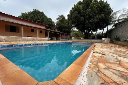 Fazenda/Sítio com 3 Quartos à venda, 200m² no Parque São Bento, Sumaré
