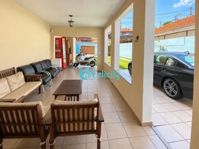 Casa com 2 Quartos para alugar, 130m² no Vila Mangalot, São Paulo
