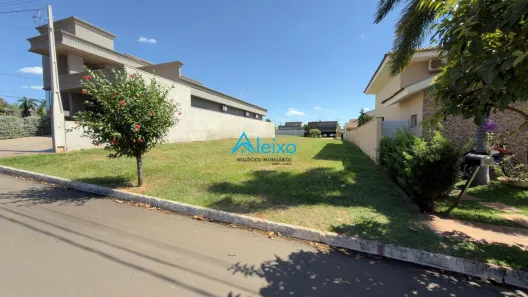 Lote/Terreno à venda, 400m² no Loteamento Recanto do Lago, São José do Rio Preto