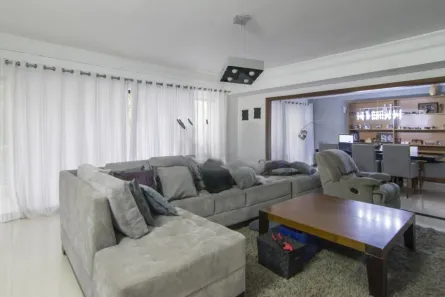 Sobrado com 3 Quartos à venda, 600m² no Vila Albertina, São Paulo