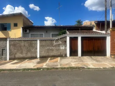 Casa com 2 Quartos à venda, 138m² no Vila Bourbon (Sousas), Campinas