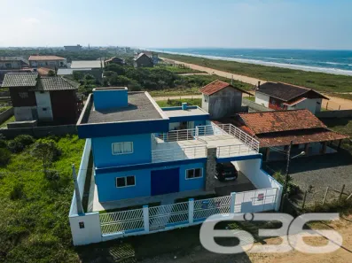 Sobrado com 3 Quartos à venda, 199m² no Praia da Enseada, São Francisco do Sul