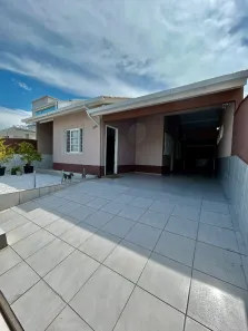 Casa com 3 Quartos à venda, 142m² no Madri, Palhoça
