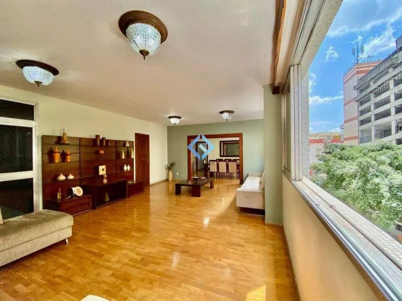 Apartamento com 4 quartos — Centro, Belo Horizonte