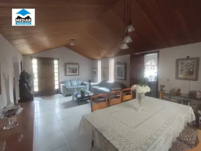 Casa com 3 Quartos à venda, 191m² no Sagrada Família, Belo Horizonte