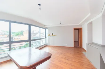Apartamento com 2 Quartos para alugar, 80m² no Azenha, Porto Alegre