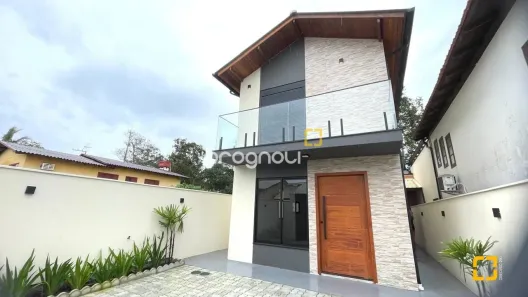 Casa com 3 Quartos à venda, 135m² no São João do Rio Vermelho, Florianópolis