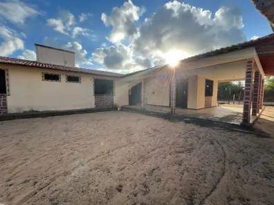 Casa com 4 Quartos à venda, 500m² no Pitimbu, Natal
