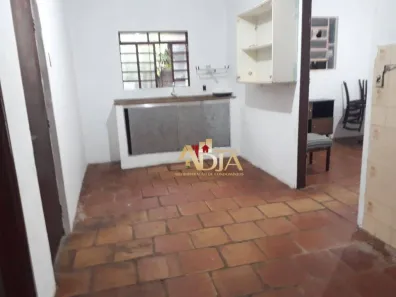 Casa com 3 Quartos para venda ou aluguel, 500m² no Jardim Bela Vista, Rio Claro