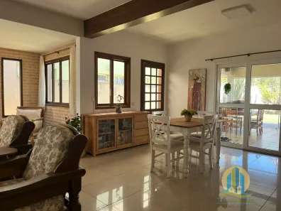 Casa com 4 Quartos à venda, 230m² no Residencial Morada dos Lagos, Barueri