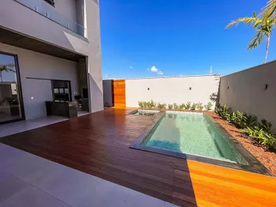 Casa de Condomínio com 4 Quartos à venda, 422m² no Jardim Sul, Uberlândia