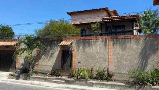 Casa com 4 Quartos à venda, 500m² no Itaipu, Niterói