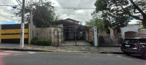 Casa com 2 Quartos para alugar, 261m² no Centro, Sorocaba