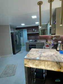 Apartamento com 3 Quartos para alugar, 110m² no Praia da Costa, Vila Velha